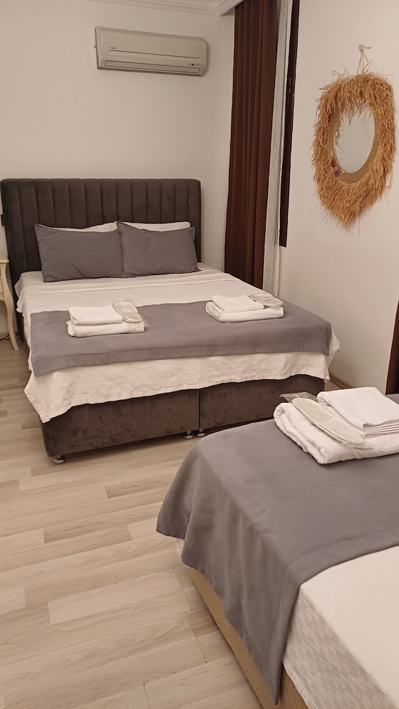 Grand Quadruple Room, Sea View photo 1
