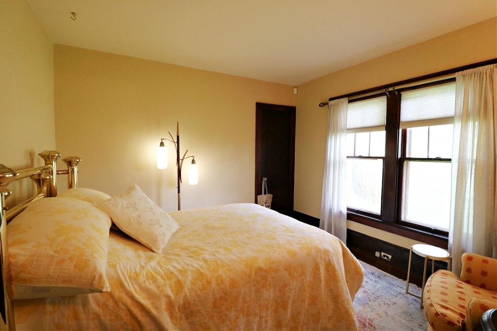 House, 3 Bedrooms photo 2
