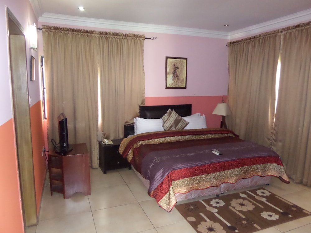 Executive Suite, Non Smoking - Photo 1