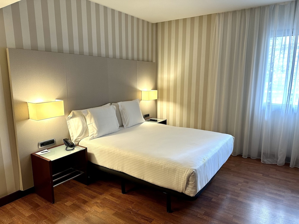 Double Room Single Use