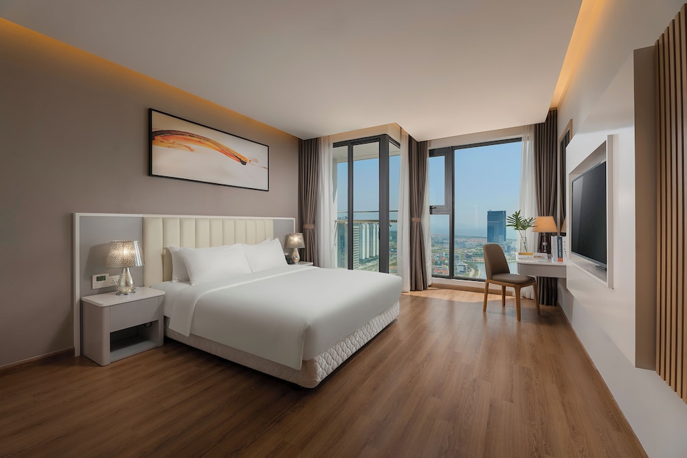 Executive Suite, Ocean View - Photo 12