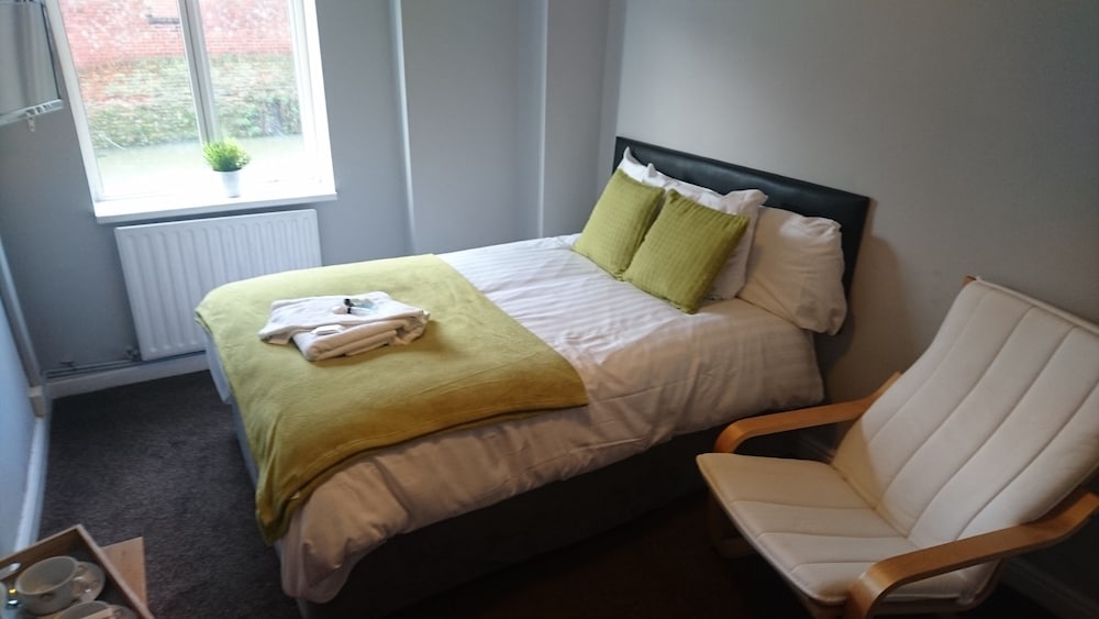 Double Room, Shared Bathroom photo 1