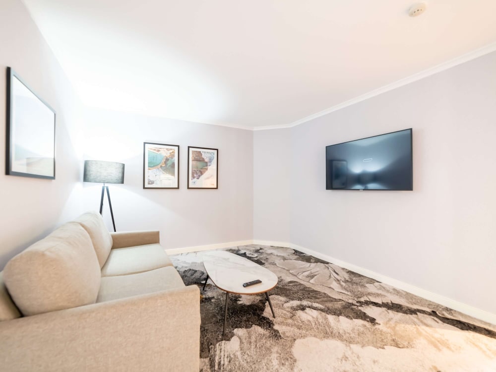 Superior Room, 1 King Bed