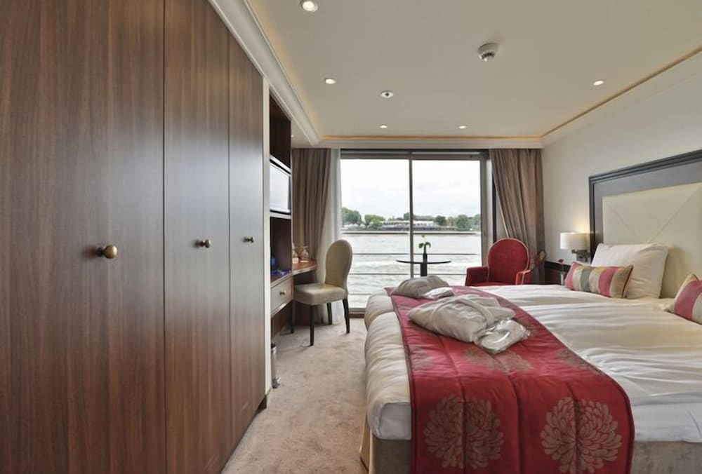 Comfort Double Room, River View