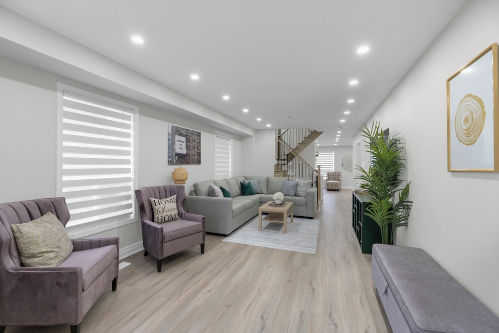 Family House photo 1