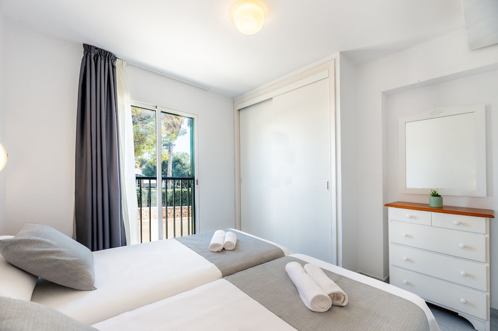 Apartment, 2 Bedrooms (5 adults + 1 child) photo 2