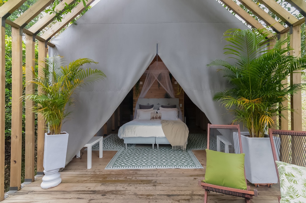 Glamp 2