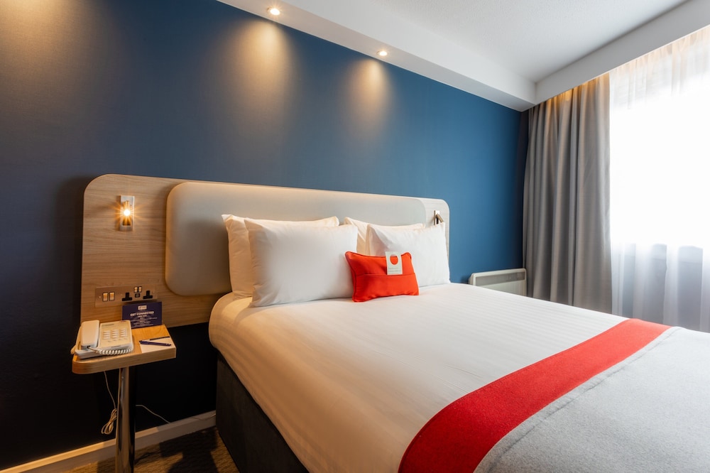 Standard Room (with Free Hot Breakfast) - Photo 7