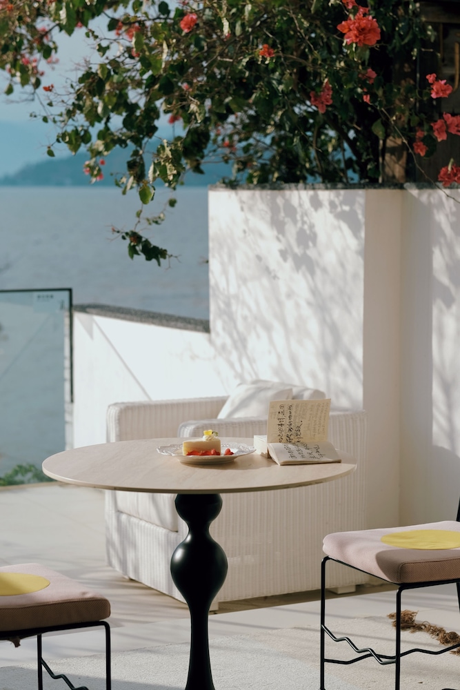 Signature Double Room, Patio, Sea View