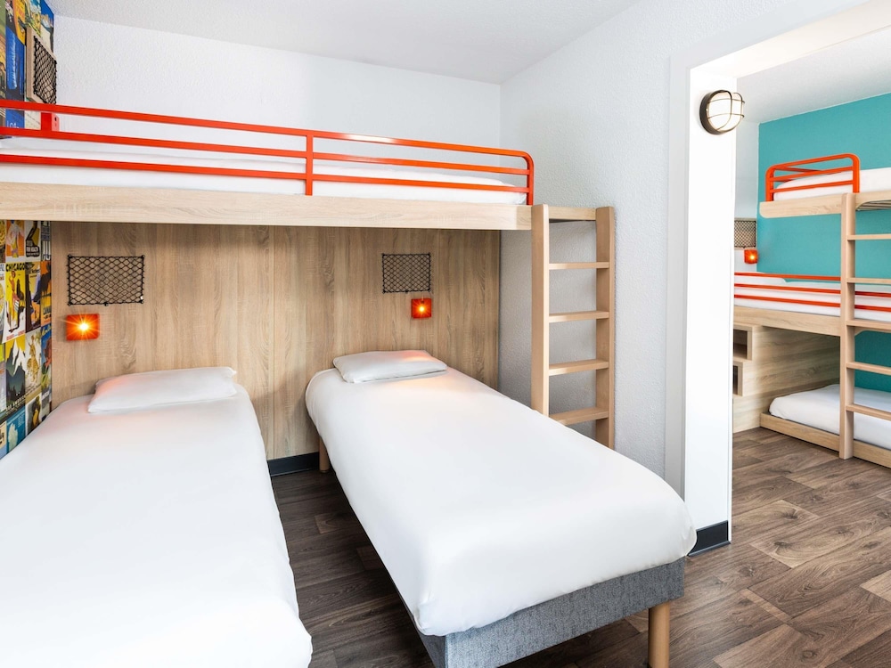 Room, Multiple Beds photo 3