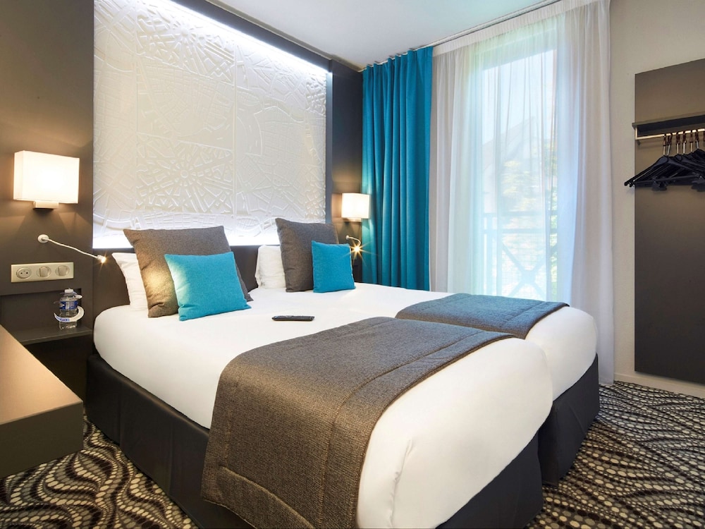 Standard Room, 2 Twin Beds - Photo 4