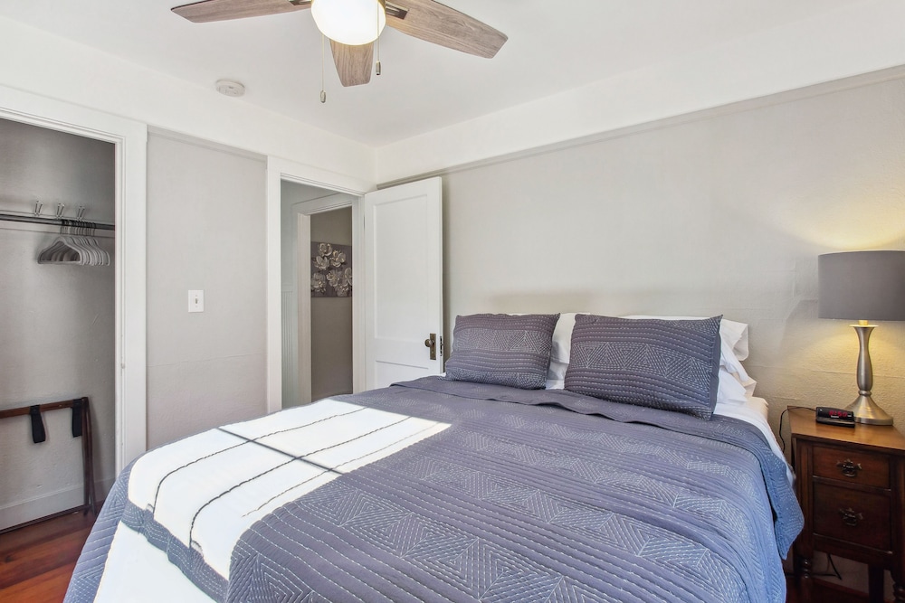 House (1 Bedroom) photo 3