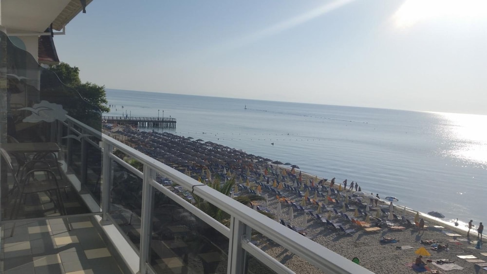 Double Or Twin Room, Sea View photo 3