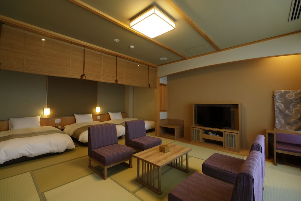 Tsukinoza Japanese Western Style Room with Hot Spring Bath 2F - Photo 1