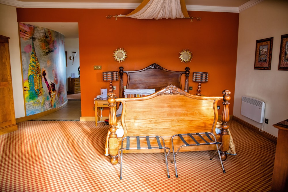 Penthouse with 2 Balconies with View (Marco Polo)