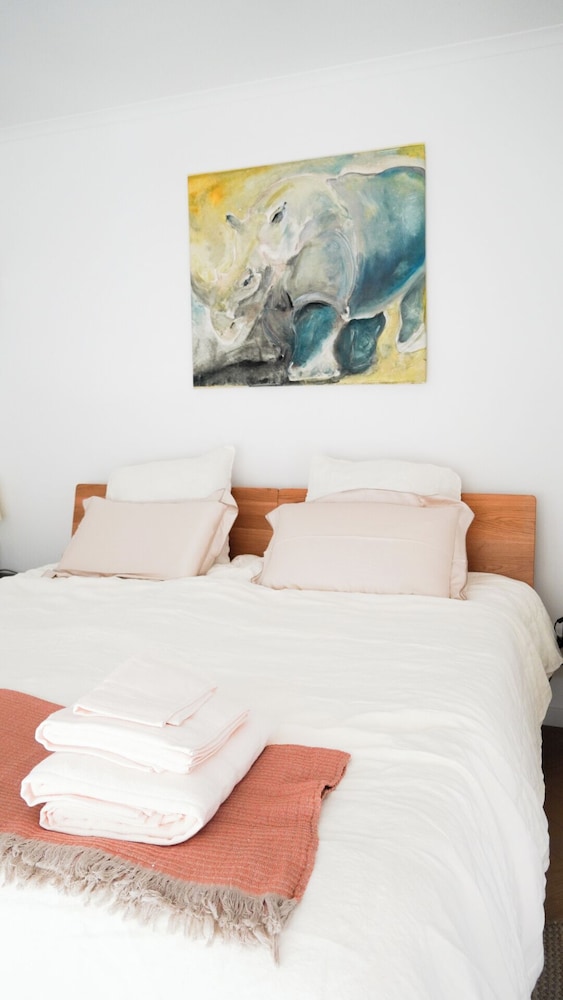 Superior Apartment, 1 Bedroom, Pets Allowed, Courtyard View photo 3