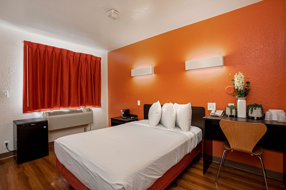 Premium Room, 1 Double Bed, Non Smoking photo 2