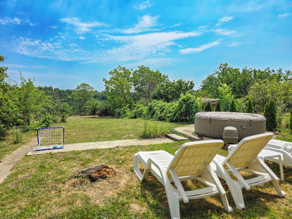 House, 3 Bedrooms, Smoking, Private Pool photo 1