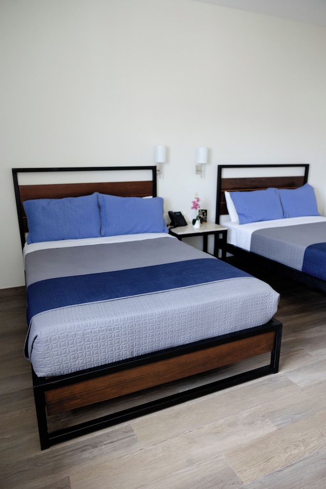 Standard Room photo 3