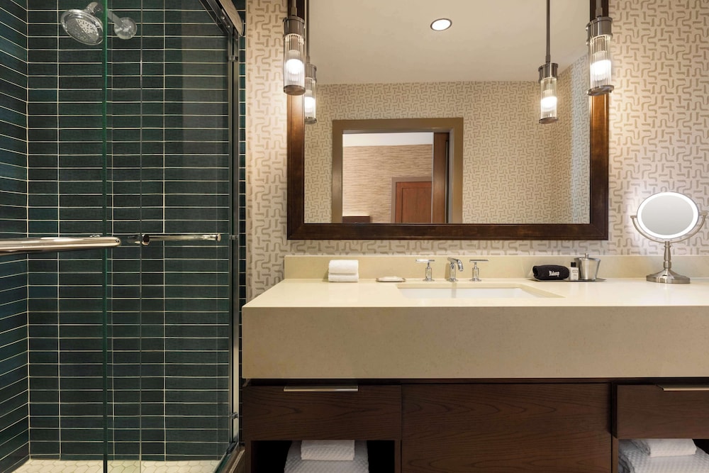 Hoodoo Moab, Curio Collection by Hilton, Billede 7
