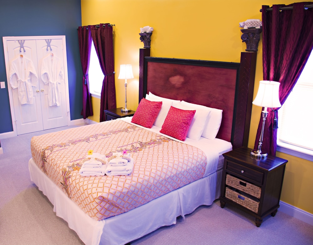 Room, 1 King Bed (Ali'i) photo 2