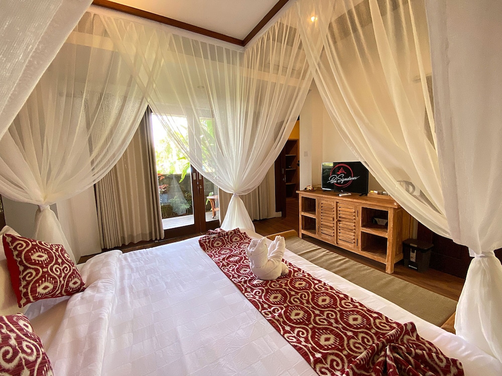Suite - Photo 16