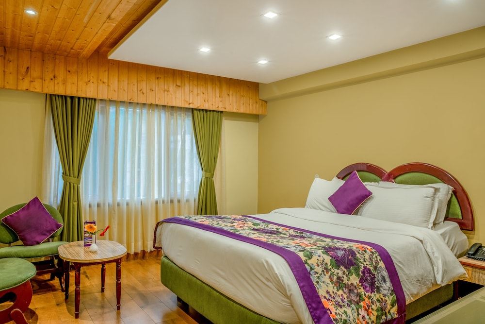 Deluxe Plus Room