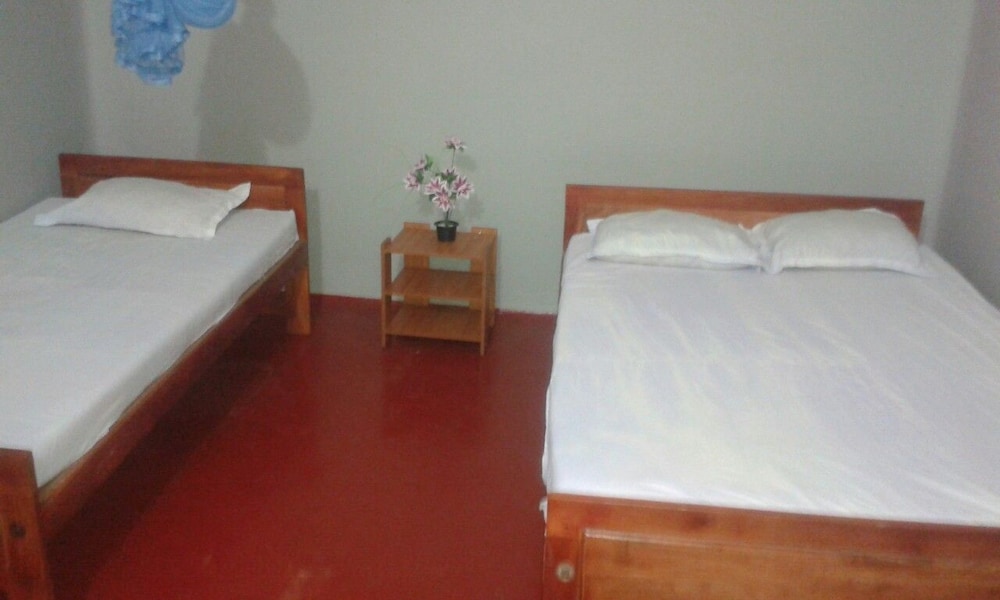 Seven Bedroom photo 1