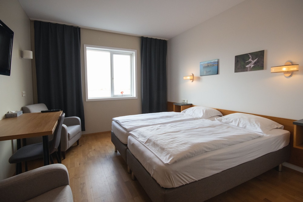 Standard Double or Twin Room, Private Bathroom