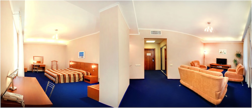 Standard Twin Room photo 3