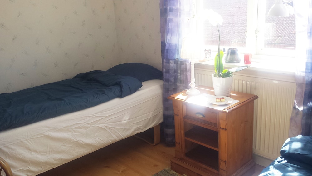 Economy Double Room, Garden View photo 1