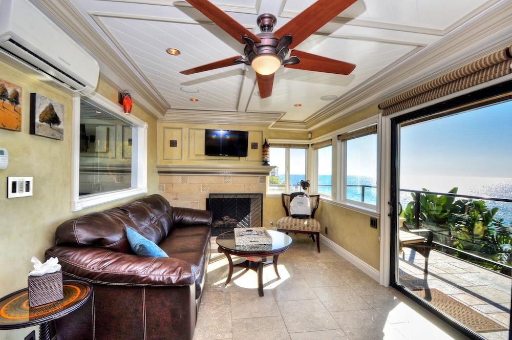 Elite Villa, 1 Queen Bed with Sofa bed, Balcony, Ocean View photo 1