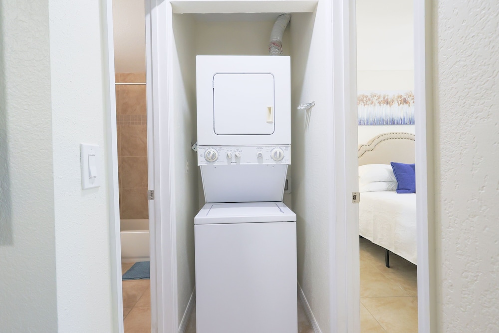 Business Apartment Unit 1