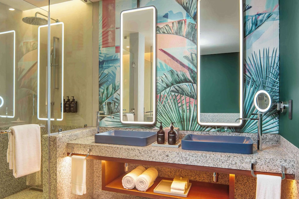 Apartment, 1 King Bed With Sofa Bed