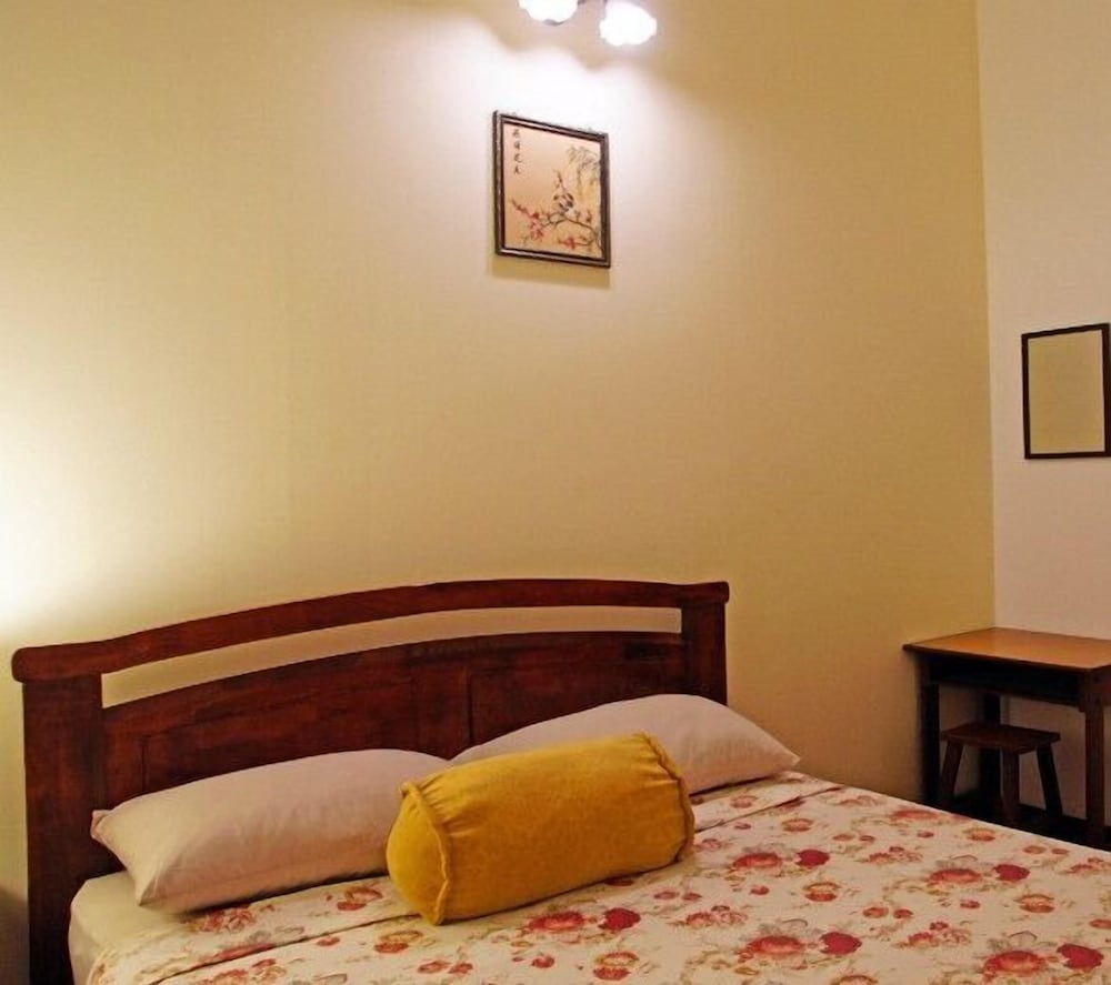 Classic Double Room, 1 Queen Bed, Non Smoking - Photo 7