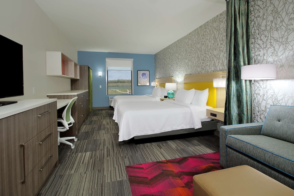 Studio, 2 Queen Beds, Accessible (Roll-In Shower) - Photo 1