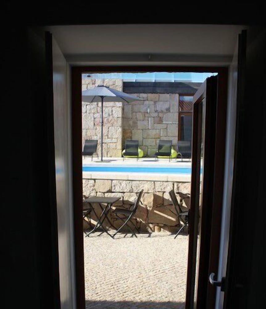 Deluxe Double Or Twin Room photo 2