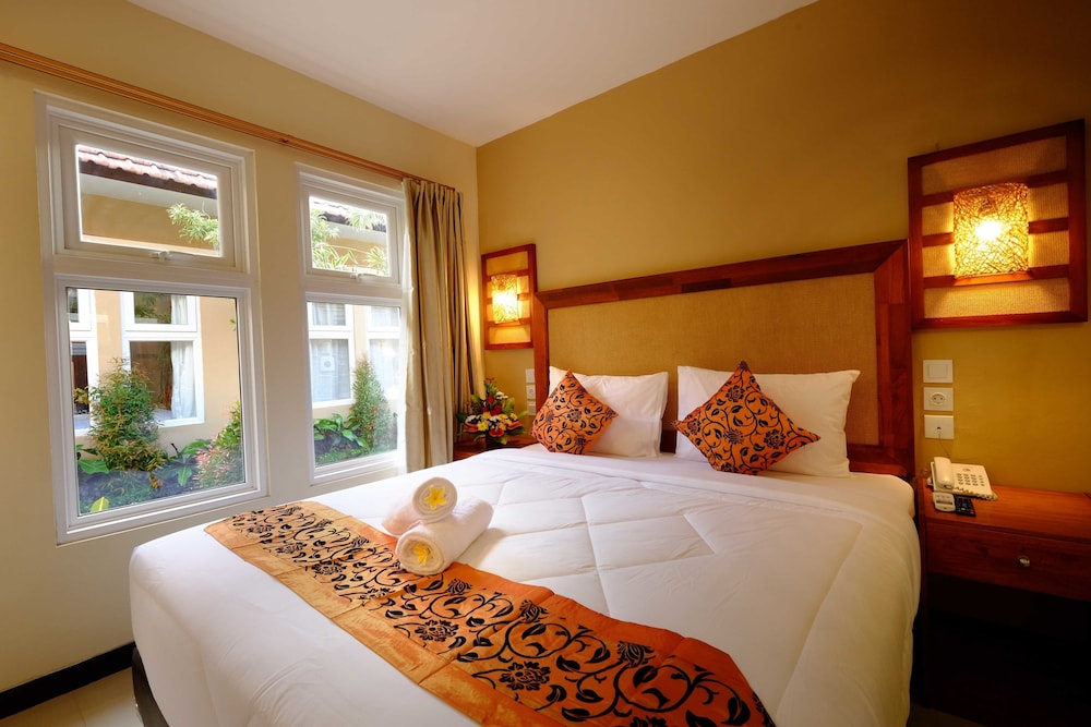 Deluxe Triple Room photo 3