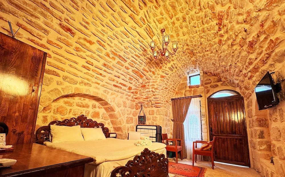 Standard Double Room, City View