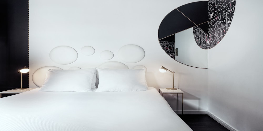 Standard Double Room, 1 Queen Bed photo 2
