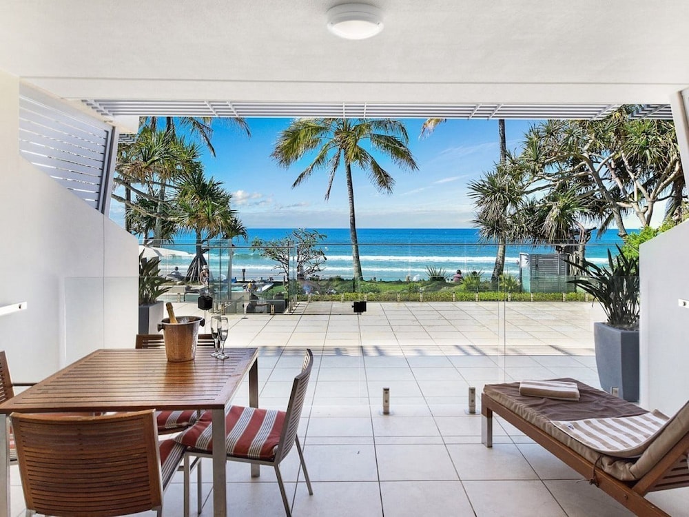 Direct Beach Access Apartment