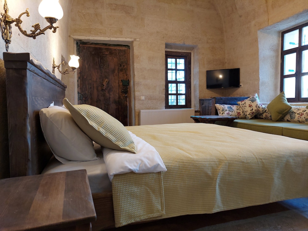 Superior Room - Photo 20