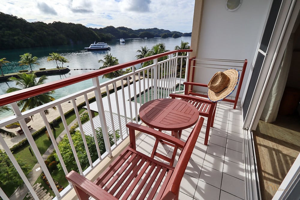 Deluxe Room, Harbor View - Photo 3