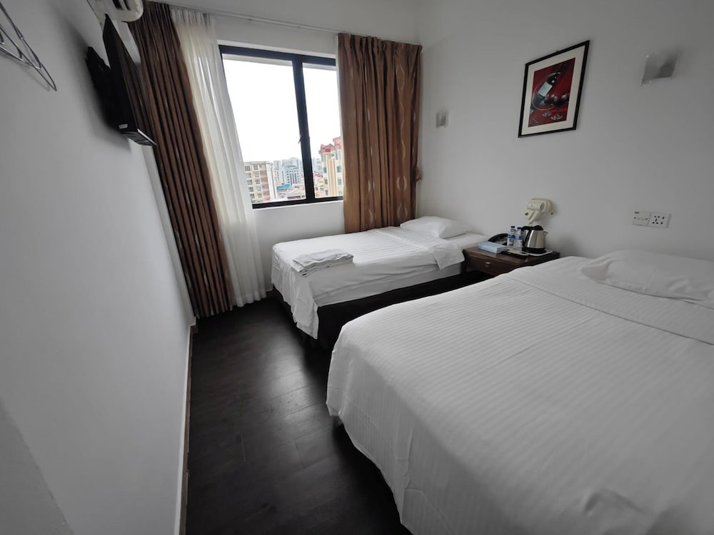 Deluxe Twin Room photo 2