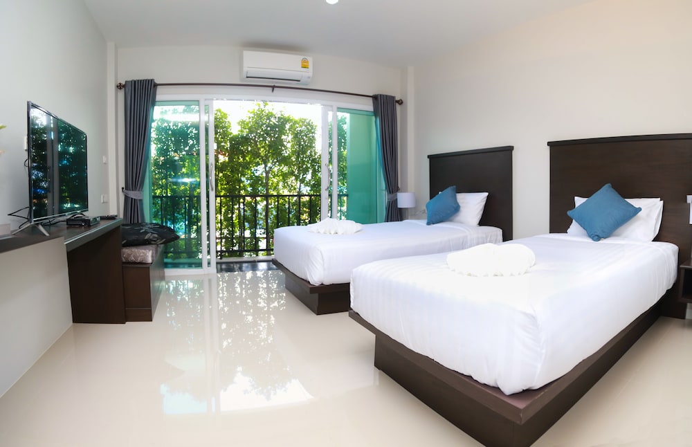 Standard Twin Room photo 3
