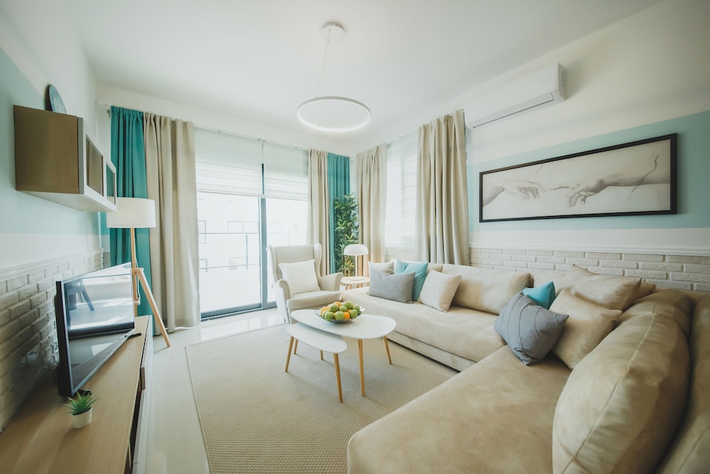 Deluxe Apartment, 2 Bedrooms - Photo 1