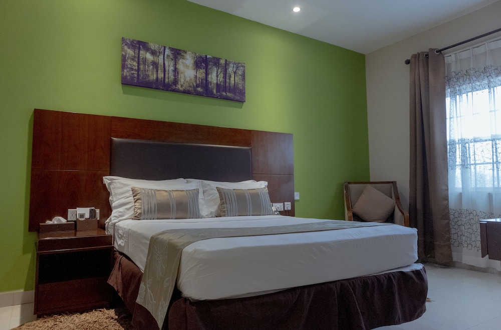 Standard Room, 1 Queen Bed