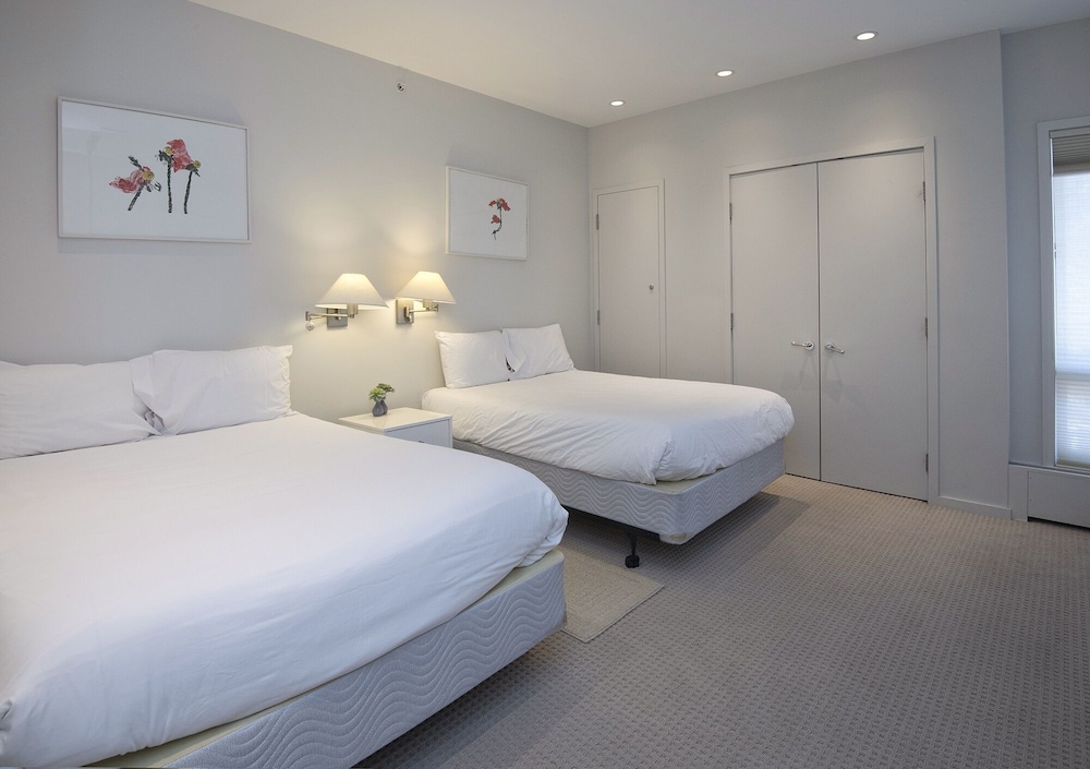 Condo, 2 Bedrooms