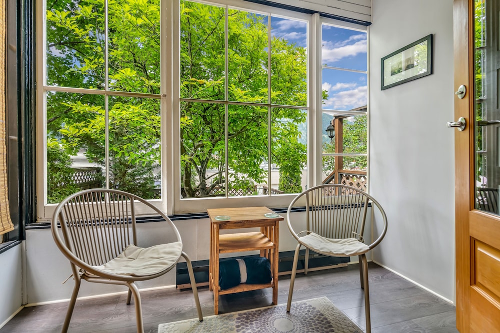 Executive Room, 1 King Bed, Terrace photo 3