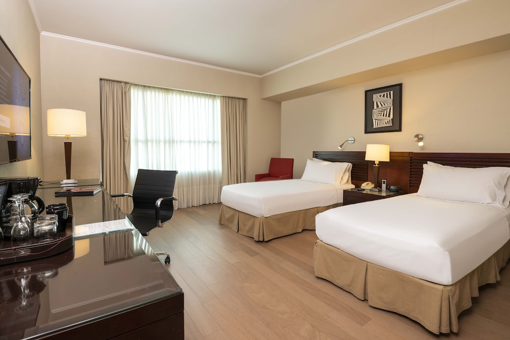 Deluxe Room, 2 Twin Beds photo 1
